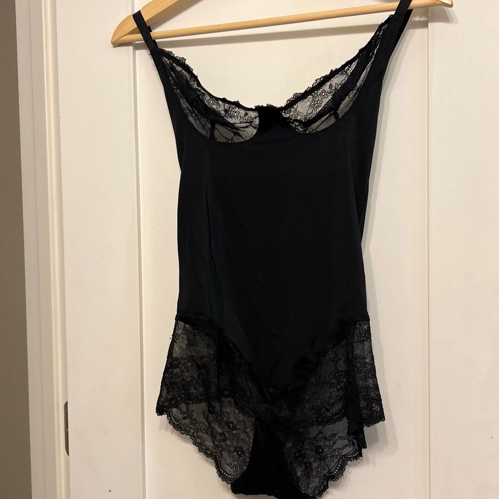 SPANX Black Lace-Trim Slip Chemise